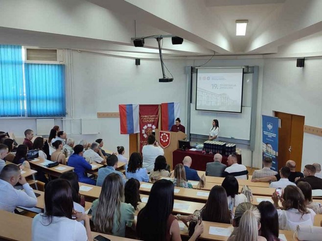 Udruženje ekonomista Srpske SWOT nagradilo najboljeg studenta