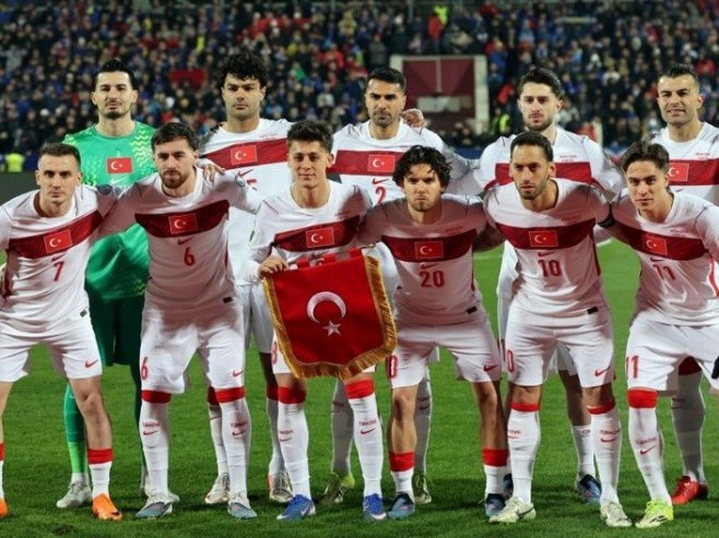 Reprezentacija Turske (Foto: EPA/GEORGI LICOVSKI) - 