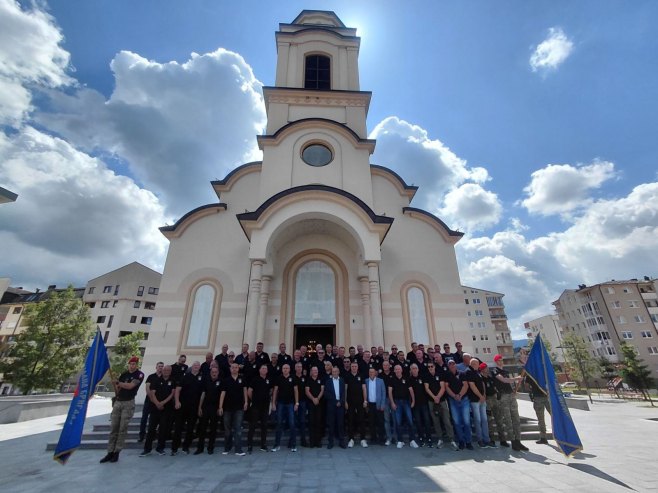 Obilježavnje godišnjice osnivanja Prvog odreda specijalne brigade "Јahorina", prisustvuje Minić
