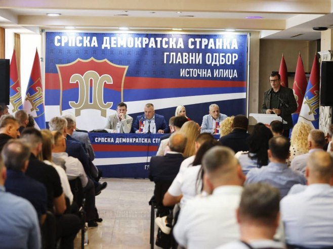 Burno na sjednici Glavnog odbora SDS-a; Ko će biti kandidat za predsjednika Srpske Stanivuković ili Blanuša?