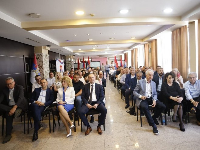 SDS duboko podijeljen - Blanuša kandidat za predsjednika Srpske, ali nema podršku svih članova