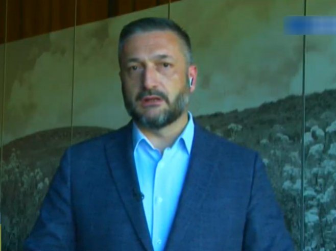 Ninković: Odluka o besplatnim placevima medijski trik gradonačelnika Banjaluke, nema odluke o pravu svojine