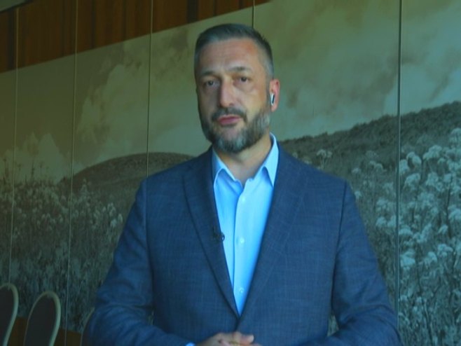 Ninković: Odluka o besplatnim placevima medijski trik gradonačelnika Banjaluke, nema odluke o pravu svojine