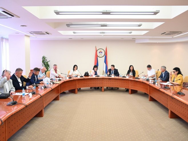 Zajednička komisija NSRS i Vijeće naroda Srpske bez saglasnosti o zatvaranju OHR-a