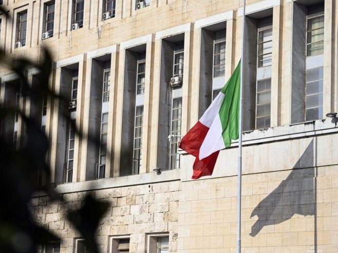 Zaokret Rima: Da li se Italija sprema za ukidanje sankcija Rusiji? Zaokret Rima: Da li se Italija sprema za ukidanje sankcija Rusiji?