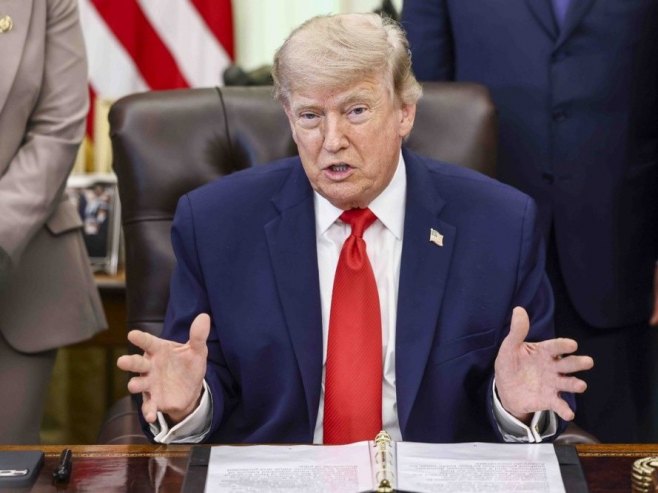 Donald Tramp (foto: EPA/JIM LO SCALZO) Donald Tramp (foto: EPA/JIM LO SCALZO) -