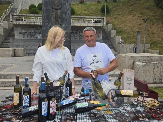Četvrti ljetni festival vina u Mrkonjić Gradu