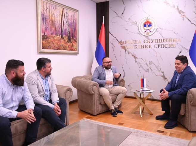 Fondacija "Srbi za Srbe" Fondacija "Srbi za Srbe" - Foto: RTRS