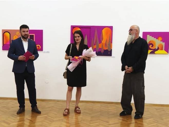 U Muzeju Kozare otvorena izložba Teodore Јurić Miljuš (VIDEO)