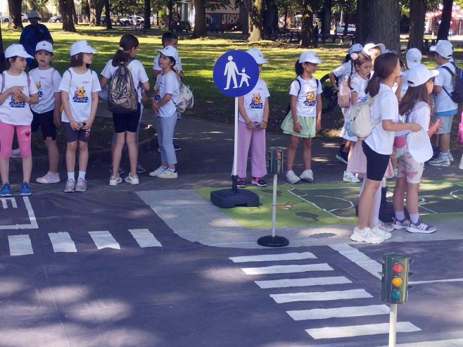 Počela preventivna kampanja "Lako je brzinu smanjiti"