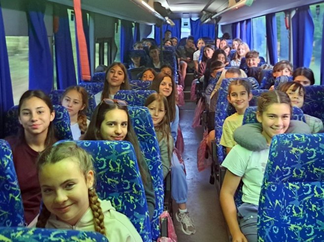 Gosti sa KiM narednih sedam dana u Srpskoj; Danas stiže 800 djece