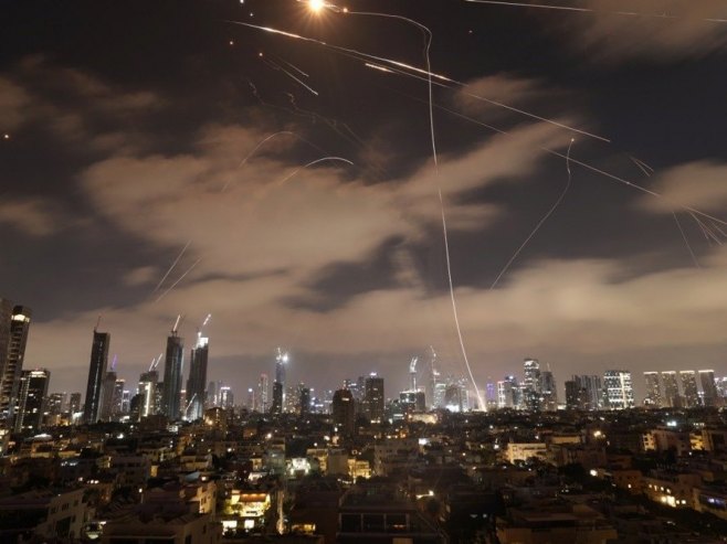 Tel Aviv naredio vojsci da obustavi vatru, ali da zadrži položaje u Libanu