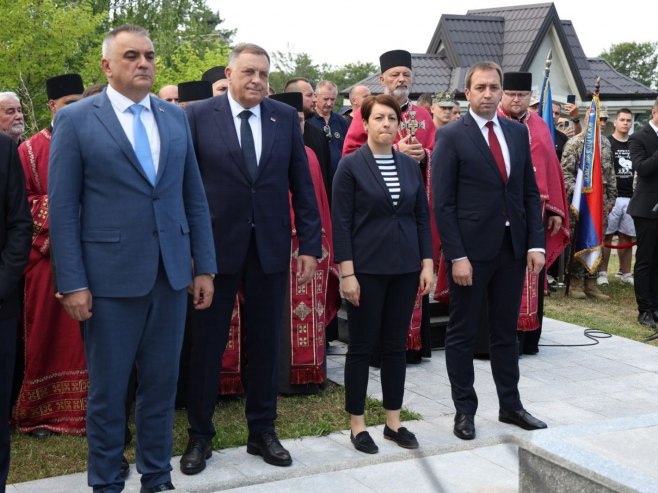 Obilježavanje 34 godine od proboja Koridora Obilježavanje 34 godine od proboja Koridora - Foto: SRNA