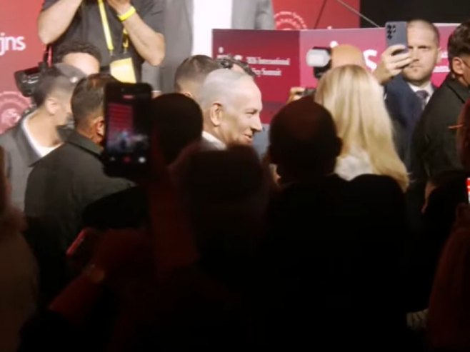 Cvijanović i Netanijahu u prvom redu na Međunarodnom političkom samitu ЈNS-a u Јerusalimu