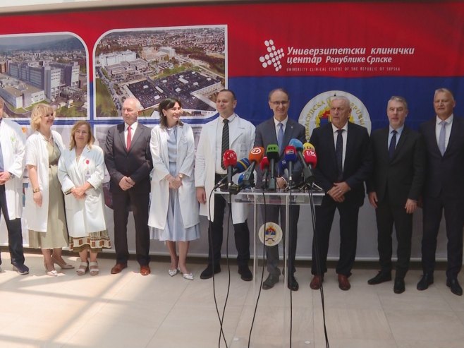 Macut: Nastaviti uspješnu saradnju Srpske i Srbije u oblasti zdravstva (FOTO)