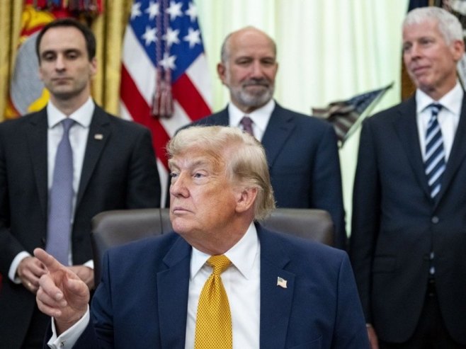 Tramp: Američka administracija pokušava da postigne pravedan sporazum sa Iranom