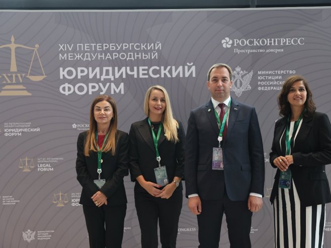 Selak na sjednici Peterburškog međunarodnog pravnog foruma Selak na sjednici Peterburškog međunarodnog pravnog foruma - Foto: Ustupljena fotografija