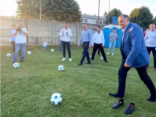 Dodik: Uvijek smo imali mlade koji znaju odbraniti - i gol i Republiku Srpsku (VIDEO)