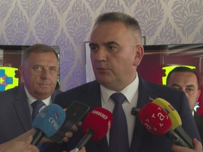 Minić: Srpsku u ovom momentu niko ne može da ugrozi (VIDEO)