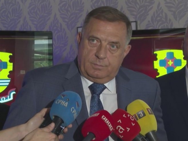 Dodik: Srpska je svetinja i treba je učiniti mitom