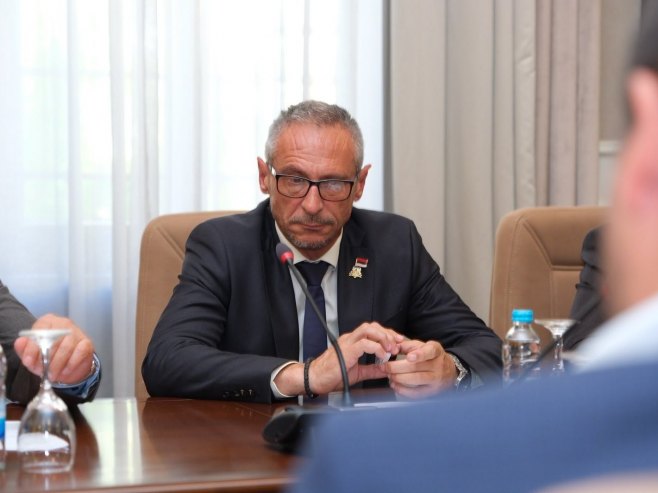 Ostojić: U subotu svi putevi Srba treba da vode u Bratunac (VIDEO)