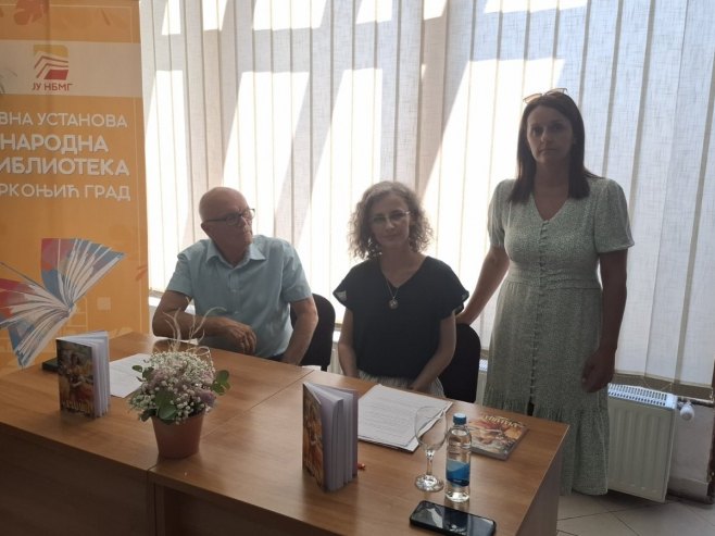 Mrkonjić Grad: Predstavljena knjiga "Amajlija" Marije Rožić