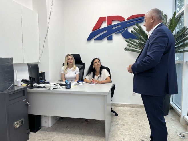 U sjedištu Autoputeva otvorena poslovnica za prodaju TAG uređaja