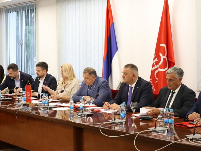 Minić kandidat za predsjednika Srpske, Cvijanovićeva za Predsjedništvo; Utvrđene liste (VIDEO)
