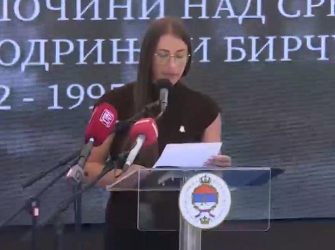 Ana Mlađenović Đukanović: Moja otac je bio čestit čovjek, ali ga nikada nisam upoznala, osim u pričama (VIDEO)