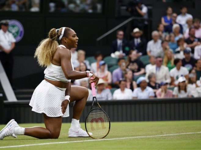 Serena se povukla sa Vimbldona