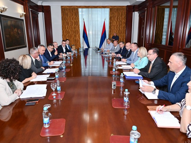 Socijalni partneri pred dogovorom; Otvoren put ka zaključenju Opšteg kolektivnog ugovora (FOTO)