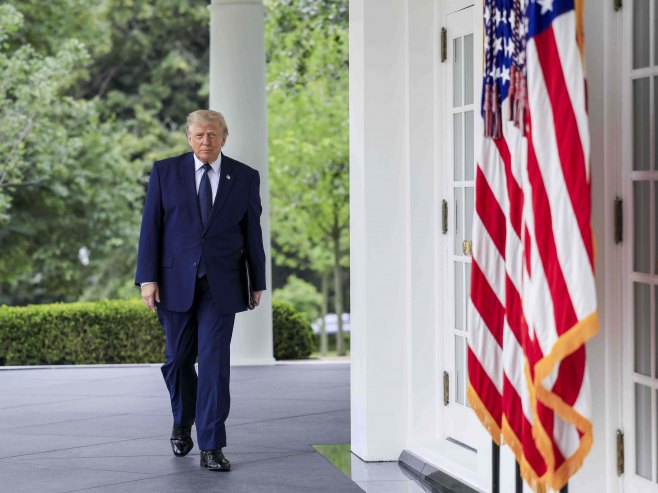 Donald Tramp (Foto: EPA/SHAWN THEW/POOL) - 