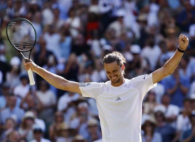 Zverev savladao Lehečku za četvrtfinale Vimbldona
