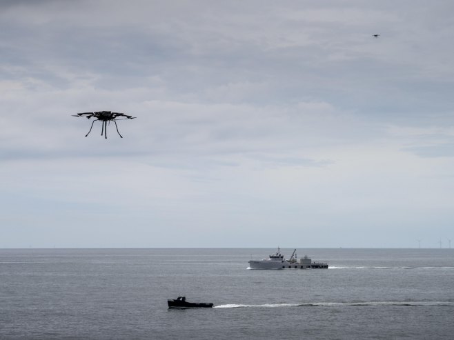 Dron pogodio tanker u Ormuskom moreuzu kod obale Omana