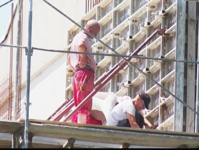 Stiže novi toplotni talas: Najviše ugroženi radnici na otvorenom