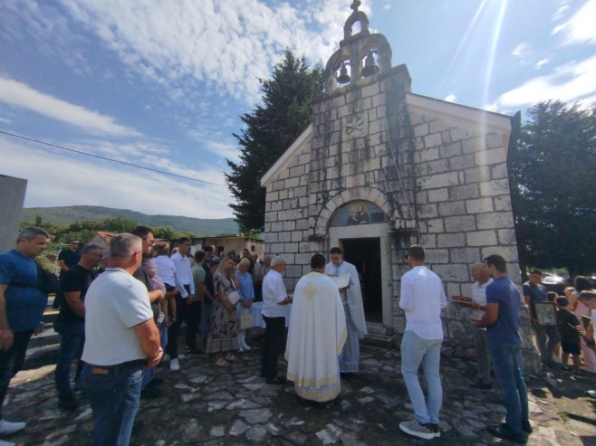 U selu Glušci pored Čapljine liturgijom obilježen Petrovdan