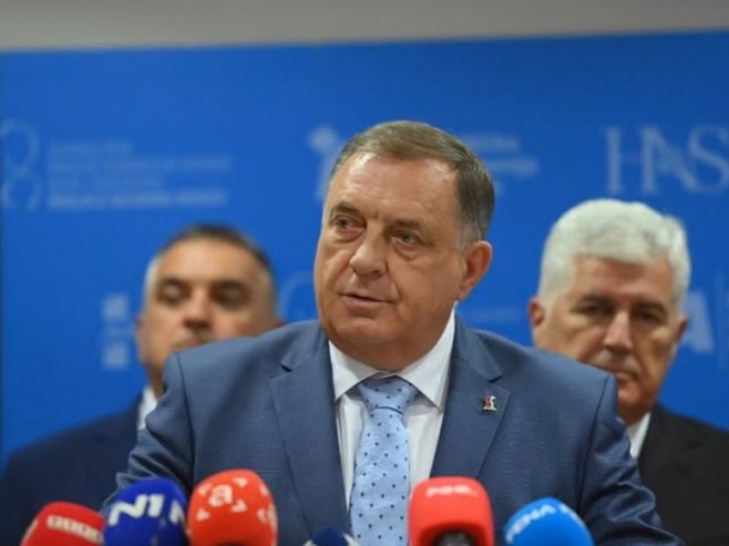 Dodik: Vratiti BiH na Ustav i proglasiti ništavnim sve odluke visokih predstavnika (FOTO/VIDEO)