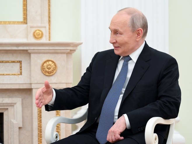 Vladimir Putin podržao dalje smanjenje referentne kamatne stope u Rusiji