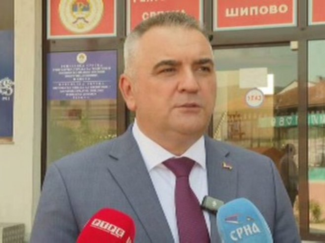 Minić čestitao Draganu Krndiji koji je poslije Beča odlučio da ulaže u svoju zemlju