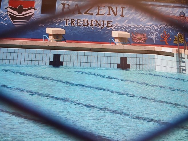 Zbog kvara na sistemu bazen u Trebinju zatvoren za kupače