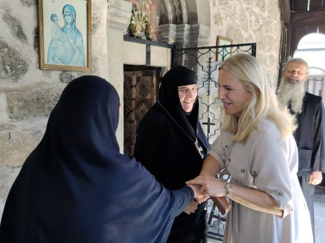 Cvijanovićeva posjetila manastir Lovnica kod Šekovića