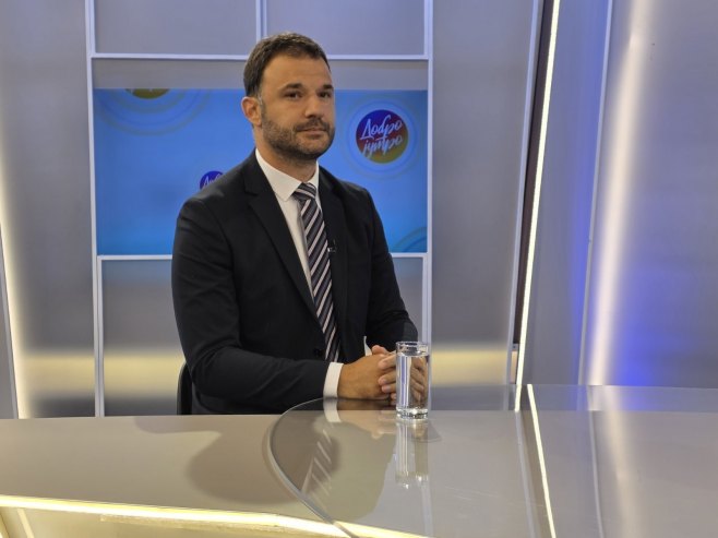 Јavor: Nismo protiv investicija, ali želimo da znamo ko stoji iza firme zainteresovane za hotel na Mrakovici (VIDEO)