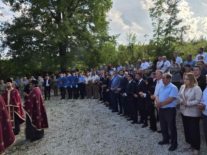 Dan sjećanja na djecu ubijenu tokom genocida nad Srbima, Јevrejima i Romima u NDH (FOTO/VIDEO)