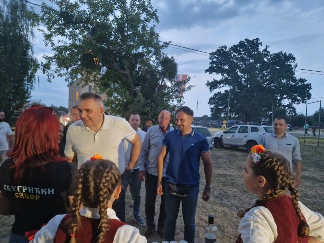 Minić na "Skugrićkom saboru" kod Modriče: Ovo okupljanje čuva tradiciju i duh našeg naroda Minić na "Skugrićkom saboru" kod Modriče: Ovo okupljanje čuva tradiciju i duh našeg naroda