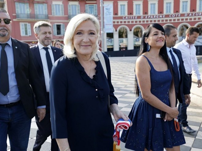 Marin le Pen (foto: EPA/SEBASTIEN NOGIER) Marin le Pen (foto: EPA/SEBASTIEN NOGIER) -