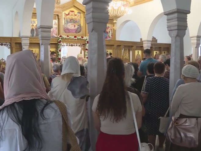 Slava Svetog velikomučenika Prokopija okupila u Visokom vjernike i nekadašnje stanovnike ovog kraja Slava Svetog velikomučenika Prokopija okupila u Visokom vjernike i nekadašnje stanovnike ovog kraja