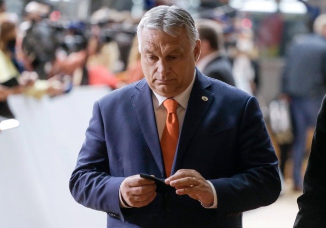 Viktor Orban (Foto: EPA/ARIS OIKONOMOU / POOL) - 