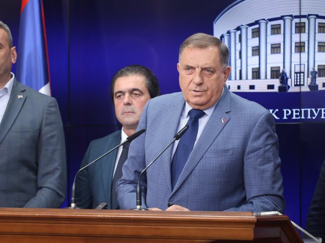 Dodik: Imovina uknjižena na Srpsku i niko ne može da je rasknjiži (VIDEO)