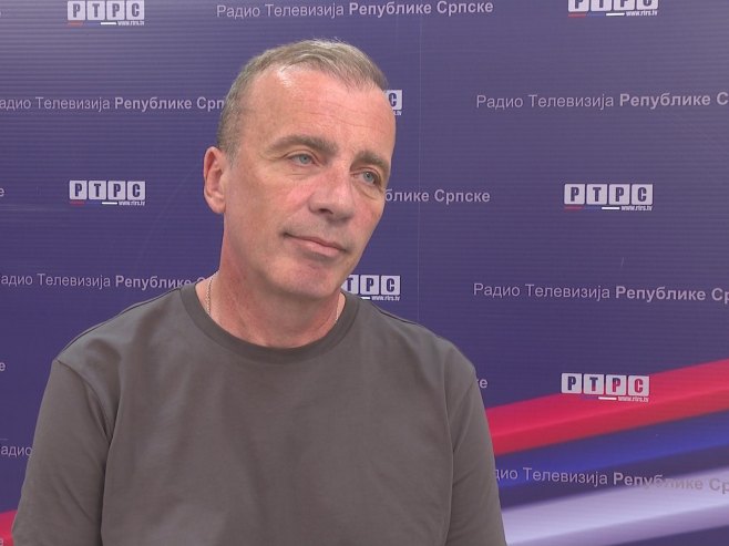 Milinović: Dva parlamentarca vrše zloupotrebu komisije; Da su pročitali zakon, znali bi da je nesprovodiv (VIDEO)