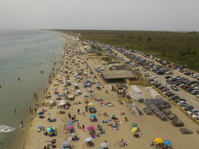 Milion Srba ljetuje u grčkoj, Kinezi i Turci najbrojniji u Srbiji